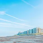 In Near The Marina * Nieuwpoort